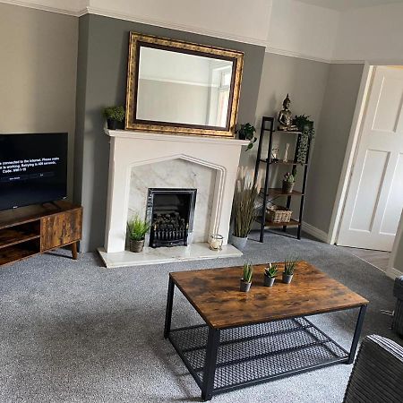 Chatsworth - Large Apartment Near Newcastle City Centre Saint Peters  Экстерьер фото